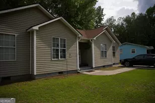209 Maple St, Statesboro, GA 30458 - Photo 2