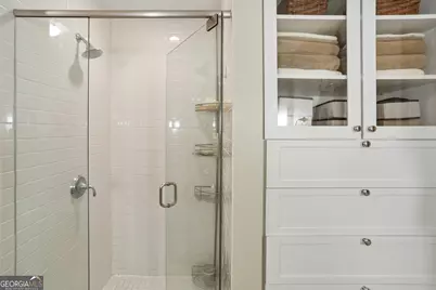 2795 Peachtree Road NE #307, Atlanta, GA 30305 - Photo 18
