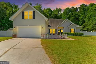 800 Hyacinth Cir, Guyton, GA 31312 - Photo 1