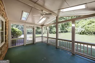 100 Robin Rd, Athens, GA 30605 - Photo 16