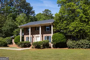 100 Robin Rd, Athens, GA 30605 - Photo 2