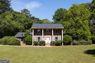 100 Robin Rd, Athens, GA 30605 - Photo 1