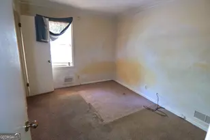 811 Verde Dr, Riverdale, GA 30274 - Photo 10
