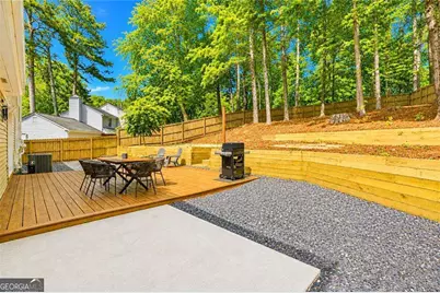 9715 N Pond Circle, Roswell, GA 30076 - Photo 28