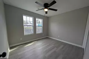 136 Tuscany Ln, Griffin, GA 30223 - Photo 12