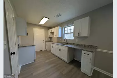 136 Tuscany Lane, Griffin, GA 30223 - Photo 2