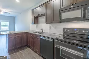 1280 Binghampton Cir, Bogart, GA 30622 - Photo 8