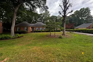 341 Chesterfield Rd, Bogart, GA 30622 - Photo 2