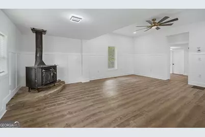 1559 Bartley Road, Lagrange, GA 30240 - Photo 8
