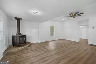 1559 Bartley Rd, Lagrange, GA 30240 - Photo 8