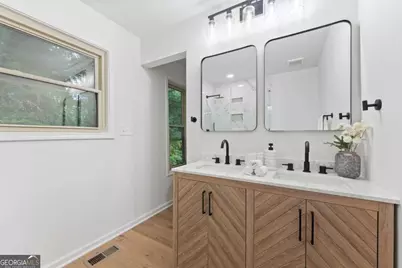 3184 Creek Drive, Marietta, GA 30062 - Photo 22
