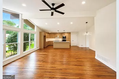 2735 Kings Park Circle, Decatur, GA 30034 - Photo 4