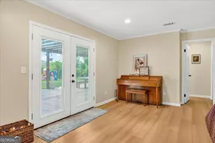 670 Hillmont Dr, Waycross, GA 31503 - Photo 16
