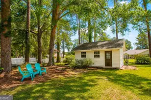 670 Hillmont Dr, Waycross, GA 31503 - Photo 40