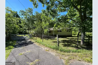 4401 Crystal Lake Drive, Macon, GA 31217 - Photo 2