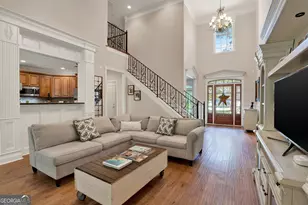 195 Chastain Cir, Richmond Hill, GA 31324 - Photo 8