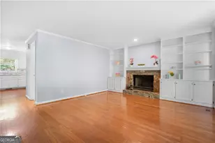 661 N Parkwood Rd, Decatur, GA 30030 - Photo 6