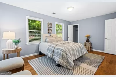 661 N Parkwood Road, Decatur, GA 30030 - Photo 4