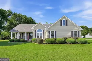 112 Manor Dr, Fitzgerald, GA 31750 - Photo 2