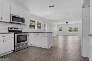 1009 Summit Dr, Albany, GA 31707 - Photo 8