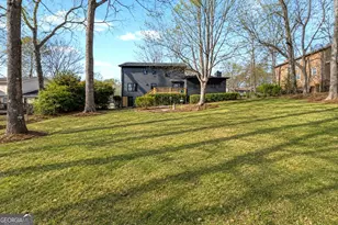 4566 Brandon Dr SW, Lilburn, GA 30047 - Photo 24