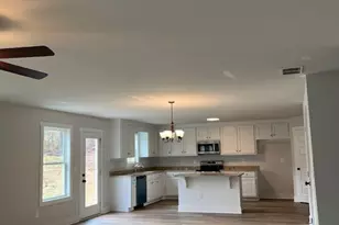 490 Riley Cir NW, Milledgeville, GA 31061 - Photo 4