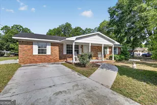 22 S Foss St, Statesboro, GA 30458 - Photo 1