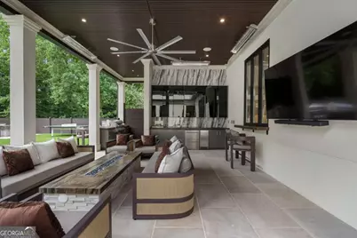 1386 Moores Mill Road NW, Atlanta, GA 30327 - Photo 18