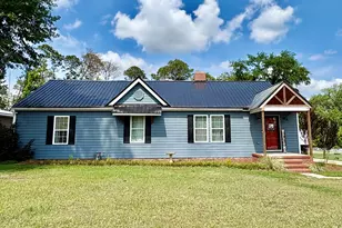 348 S Victory Dr, Lyons, GA 30436 - Photo 2