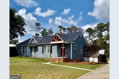 348 S. Victory Dr., Lyons, GA 30436 - Photo 4