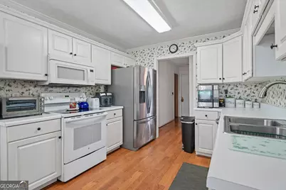 4821 Camden Drive SW, Conyers, GA 30094 - Photo 12