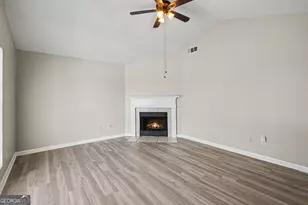 187 Inverness Dr, Jonesboro, GA 30238 - Photo 4