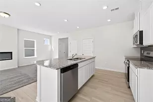 237 Alameda St, Loganville, GA 30052 - Photo 12
