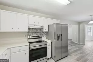 39 Henry Ln, Hinesville, GA 31313 - Photo 8