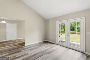 39 Henry Ln, Hinesville, GA 31313 - Photo 6