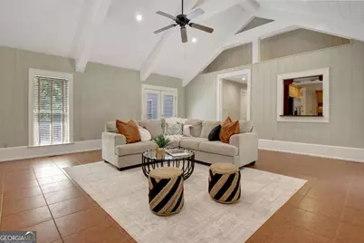 570 Crescent Road, Griffin, GA 30224 - Photo 18
