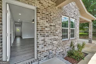 104 Robinson St, Byron, GA 31008 - Photo 2