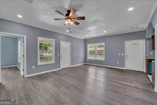 104 Robinson St, Byron, GA 31008 - Photo 6