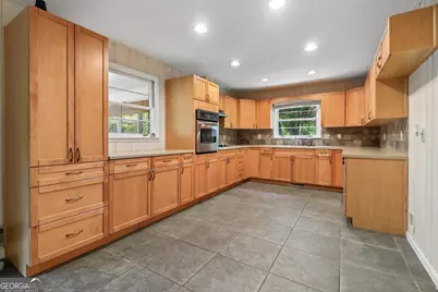 5117 Lakewood Drive, Acworth, GA 30101 - Photo 10