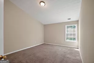 578 Shadow Lake Dr, Lithonia, GA 30058 - Photo 22