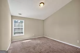 578 Shadow Lake Dr, Lithonia, GA 30058 - Photo 10