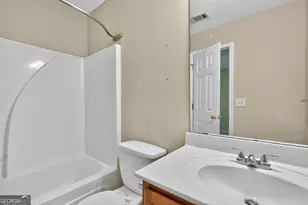 578 Shadow Lake Dr, Lithonia, GA 30058 - Photo 24