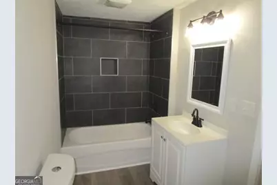 219 Broad Street, Carrollton, GA 30117 - Photo 10