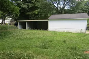 219 Broad St, Carrollton, GA 30117 - Photo 30