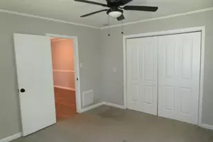 219 Broad St, Carrollton, GA 30117 - Photo 14
