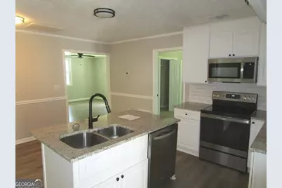 219 Broad Street, Carrollton, GA 30117 - Photo 6