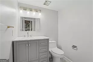 7307 Cardigan Circle, Atlanta, GA 30328 - Photo 14