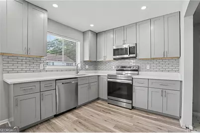7307 Cardigan Circle, Atlanta, GA 30328 - Photo 10