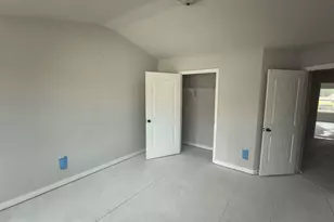 685 S Jeff Davis Dr, Fayetteville, GA 30215 - Photo 4