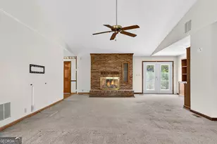 390 Crumbley Rd, McDonough, GA 30252 - Photo 16